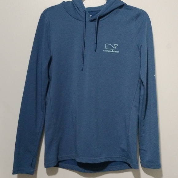 Vineyard Vines Tops - Vineyard Vines performance pullover hoodie size S